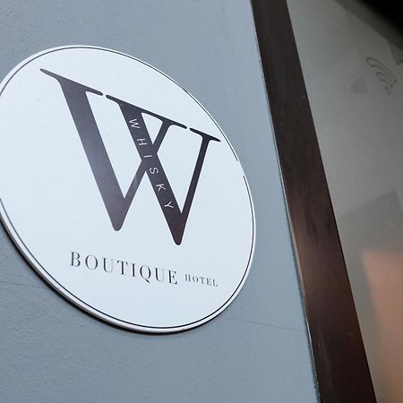 Boutique Hotel Whisky Тирана Екстер'єр фото