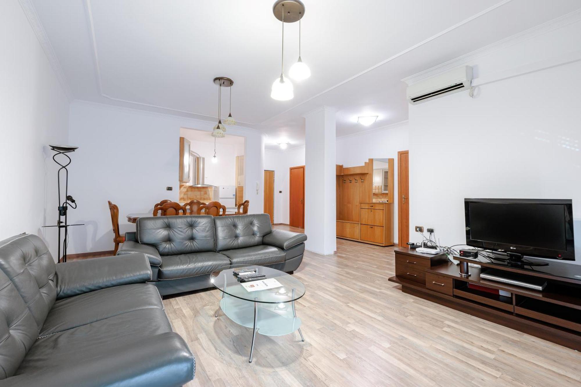 Boutique Hotel Whisky Тирана Номер фото